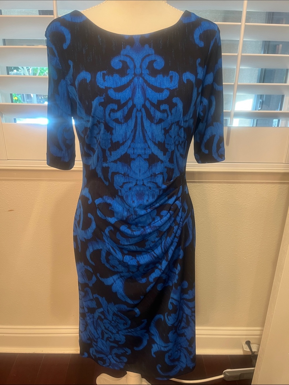 connected apparel Black and Blue Printed Midi Dress